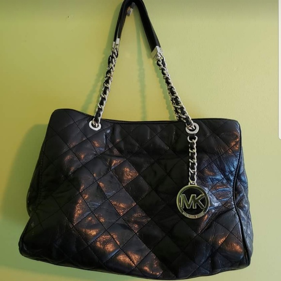 Michael Kors Purse - Picture 3 of 7